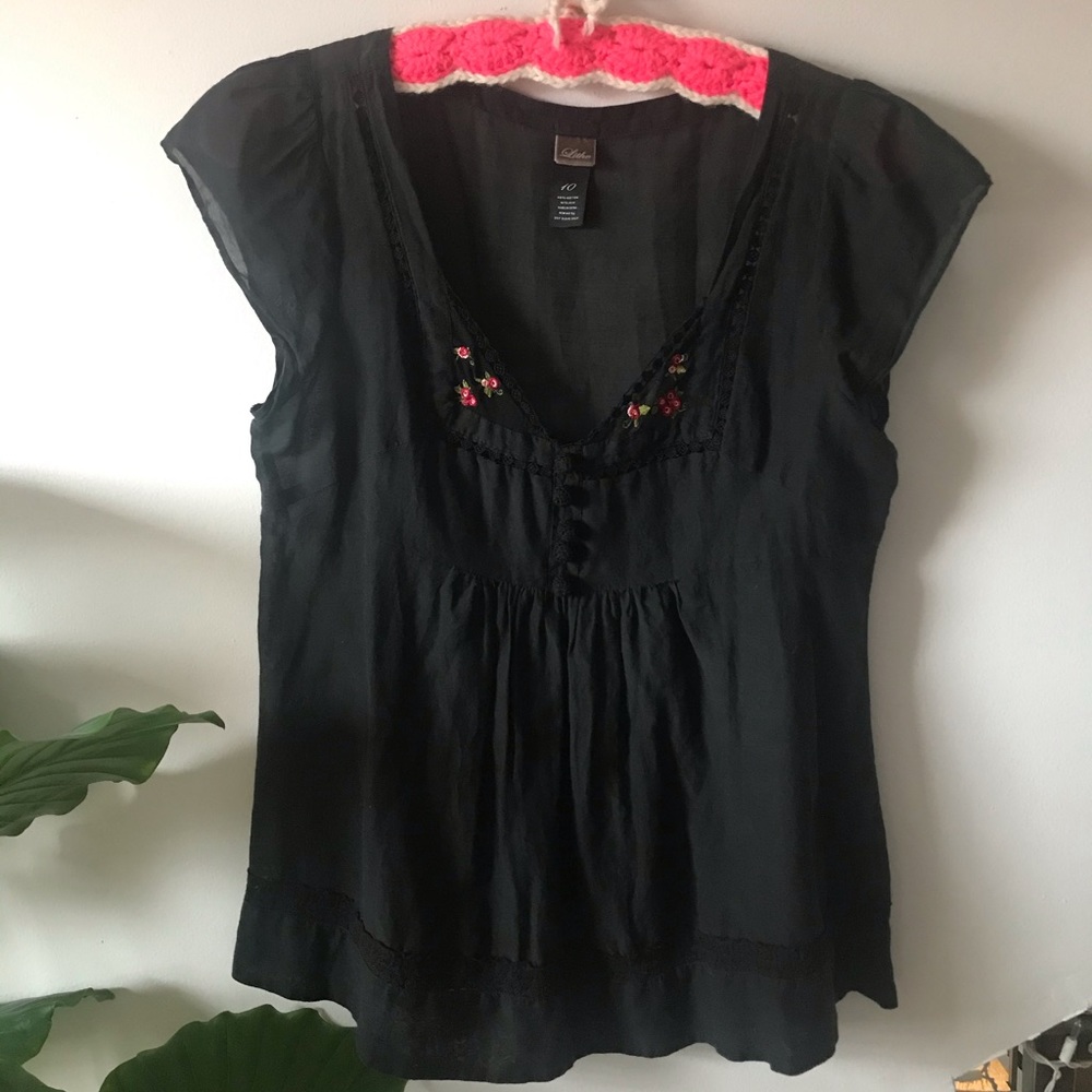 Anthropologie Lithe brand black babydoll blouse.